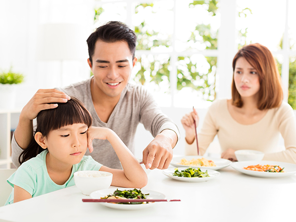 6 Ways to End Family Fights Over Dinner