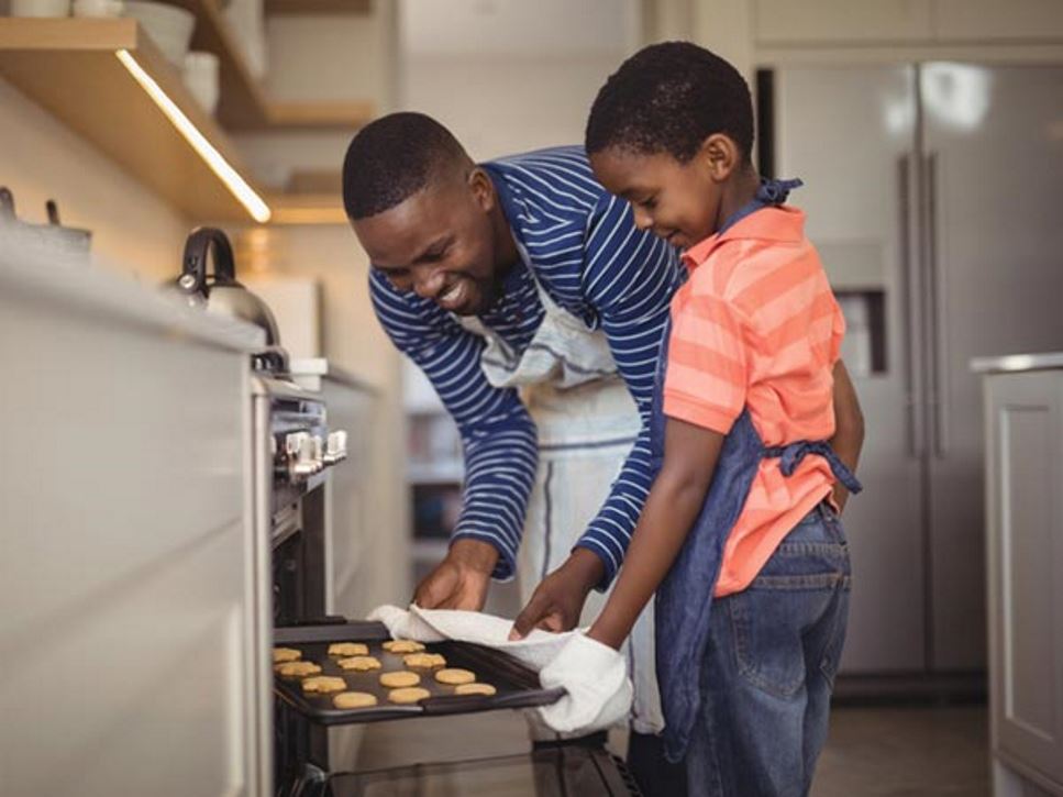 The Joy of Cooking with Kids During the Holidays