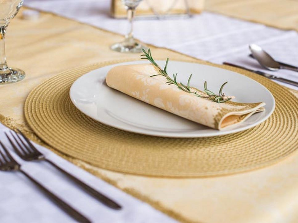 Tips for Dealing with Dietary Restrictions at Holiday Meals