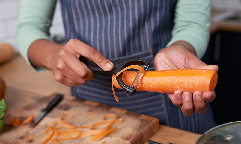 When To Peel Fruits With Paring Knives Vs. Vegetable Peelers