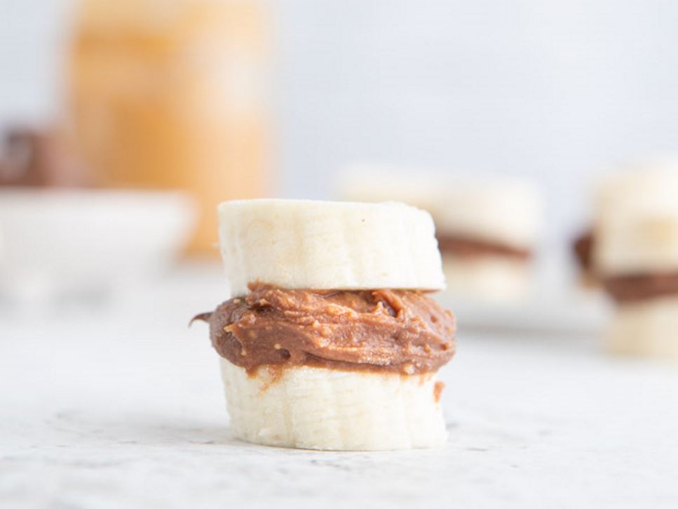 Banana Bites with Hazelnut Froyo