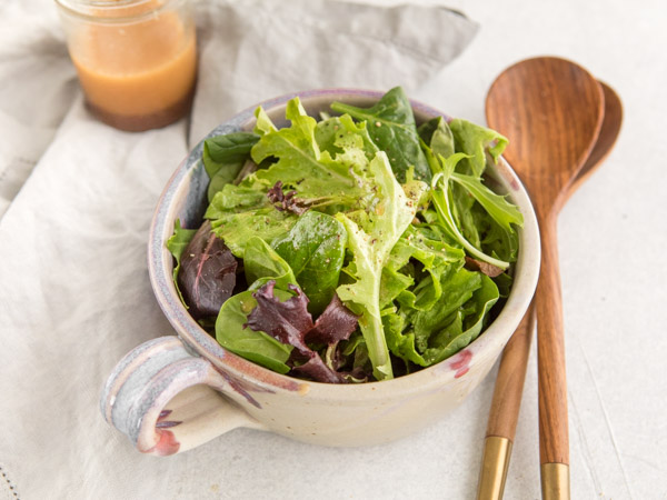 Salad with Flaxseed Oil Dressing Recipe